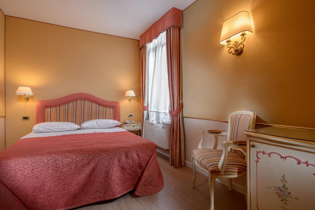 Отель Casa Burchielle Венеция Экстерьер фото